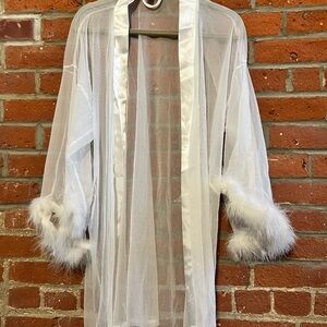 Elegant White Sheer Robe with Faux Fur Trim